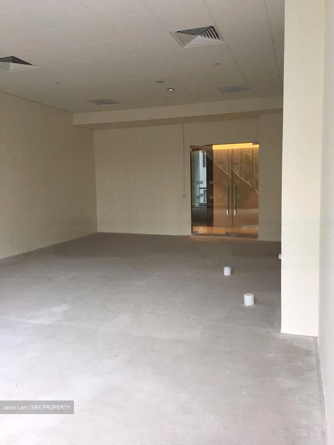Sbf Center (D1), Retail #584280591